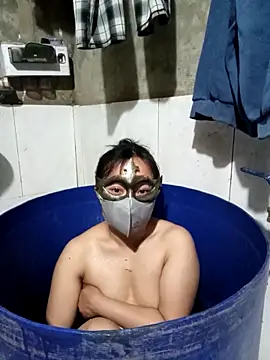 Snapshot of Phoena-a chatting on March 1, 12:18 pm Phoena-a online show from March 1, 12:18 pm