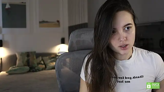 Snapshot of amelie_shine chatting on November 15, 10:56 am amelie shine online show from November 15, 10:56 am