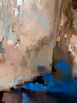 Snapshot of bitujd98 chatting on November 28, 5:04 pm bitujd98 online show from November 28, 5:04 pm