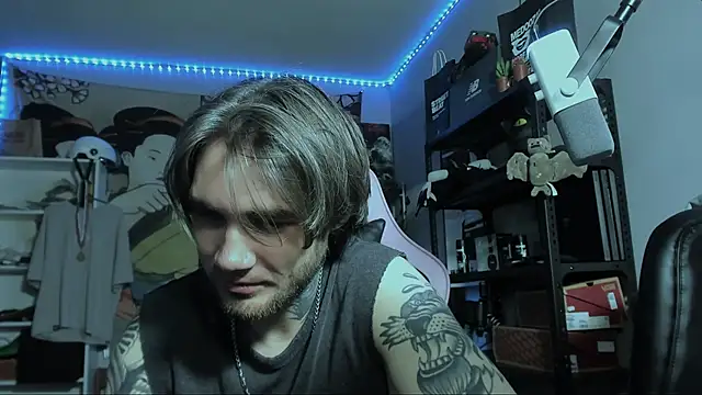 Snapshot of Go_V_Cs chatting on November 1, 10:45 pm Go V Cs online show from November 1, 10:45 pm