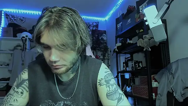 Snapshot of Go_V_Cs chatting on November 2, 10:50 am Go V Cs online show from November 2, 10:50 am