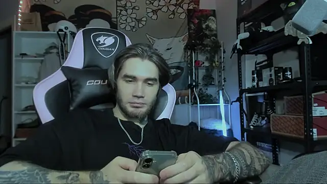 Snapshot of Go_V_Cs chatting on November 7, 2:22 am Go V Cs online show from November 7, 2:22 am