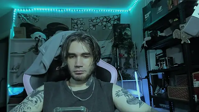 Snapshot of Go_V_Cs chatting on November 15, 7:43 pm Go V Cs online show from November 15, 7:43 pm