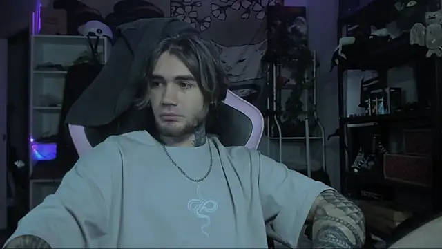 Snapshot of Go_V_Cs chatting on November 23, 10:09 pm Go V Cs online show from November 23, 10:09 pm