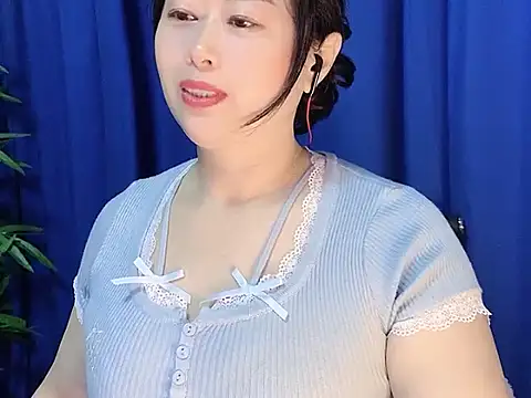 Snapshot of yaoyao22678 chatting on November 25, 12:54 am yaoyao22678 online show from November 25, 12:54 am