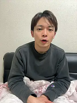 Snapshot of miyabi_yabi chatting on December 16, 2:44 pm miyabi yabi online show from December 16, 2:44 pm