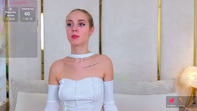 Snapshot of Rose_Masson chatting on November 12, 7:53 am Rose Masson online show from November 12, 7:53 am