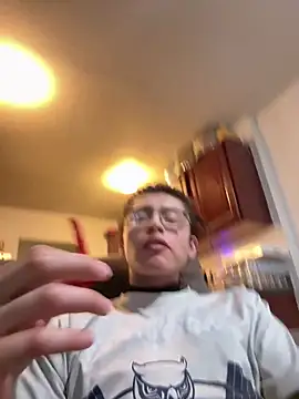 alexismar28 online show from February 2, 10:41 pm