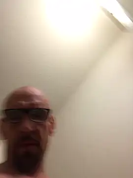 meatzzzzzz online show from November 8, 6:07 pm