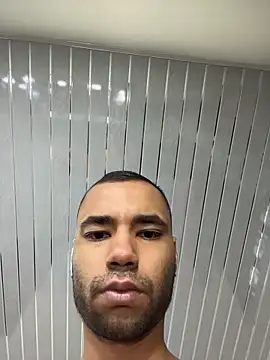 Snapshot of Hot2gether69 chatting on October 30, 3:13 pm Hot2gether69 online show from October 30, 3:13 pm