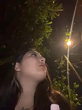 Snapshot of Hot2gether69 chatting on November 8, 4:01 am Hot2gether69 online show from November 8, 4:01 am