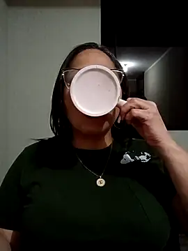 Snapshot of Angie_milf50 chatting on November 6, 3:18 am Angie milf50 online show from November 6, 3:18 am