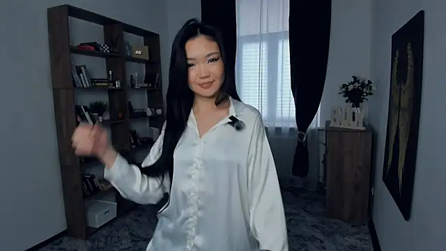 Snapshot of OnieClose chatting on December 2, 8:41 am OnieClose online show from December 2, 8:41 am