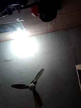 Snapshot of CUTE-GIRL-1 chatting on November 22, 4:50 pm CUTE-GIRL-1 online show from November 22, 4:50 pm