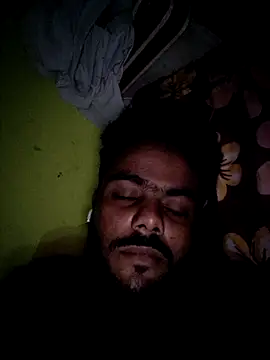 Snapshot of devil_boy_0909 chatting on October 27, 4:11 pm devil boy 0909 online show from October 27, 4:11 pm