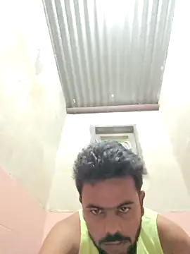 Snapshot of devil_boy_0909 chatting on October 31, 2:12 am devil boy 0909 online show from October 31, 2:12 am