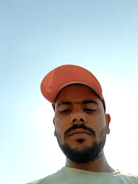 Snapshot of devil_boy_0909 chatting on November 9, 6:44 am devil boy 0909 online show from November 9, 6:44 am