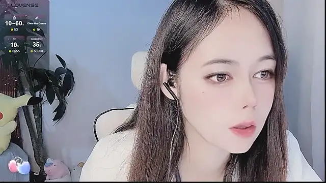 Snapshot of Tangt- chatting on December 15, 4:22 pm Tangt- online show from December 15, 4:22 pm