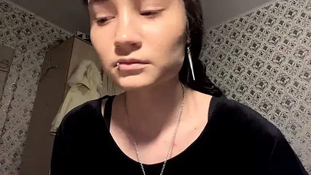 Snapshot of SofiaDreams09 chatting on November 2, 2:08 pm SofiaDreams09 online show from November 2, 2:08 pm