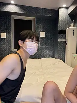 Snapshot of OnlyHentai_JP chatting on November 14, 1:21 pm OnlyHentai JP online show from November 14, 1:21 pm