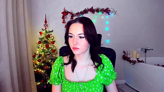 MakeYoueHappy online show from December 16, 11:59 am