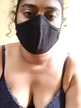 girl999 online show from November 2, 9:44 am