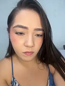 Snapshot of Hannahpradaa_ chatting on November 16, 12:00 pm Hannahpradaa online show from November 16, 12:00 pm