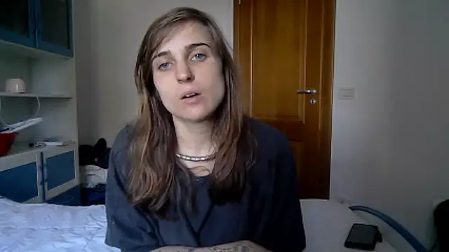 SinnEmily online show from March 25, 1:39 pm