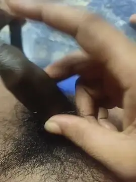 kkarish24 online show from October 27, 4:55 pm