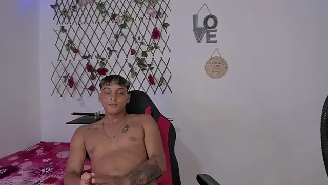 Fre Grey online show from October 28, 4:38 am