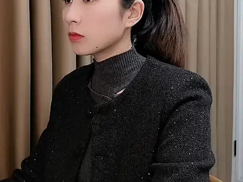 Snapshot of lvy-002 chatting on November 9, 3:16 am lvy-002 online show from November 9, 3:16 am