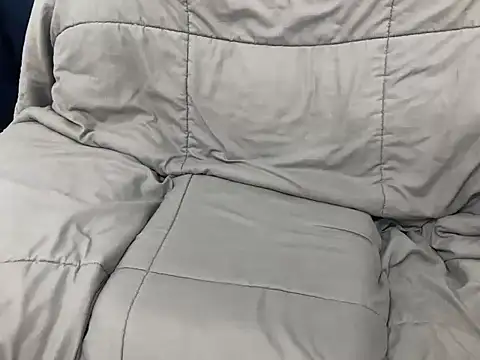 Snapshot of jayboyy88 chatting on December 18, 7:36 am jayboyy88 online show from December 18, 7:36 am