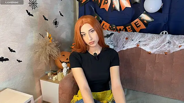 Snapshot of SharonStormy chatting on November 2, 9:44 am SharonStormy online show from November 2, 9:44 am