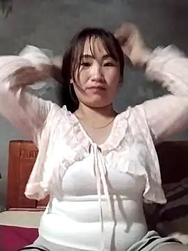 Snapshot of emini-xx chatting on November 30, 12:09 pm emini-xx online show from November 30, 12:09 pm