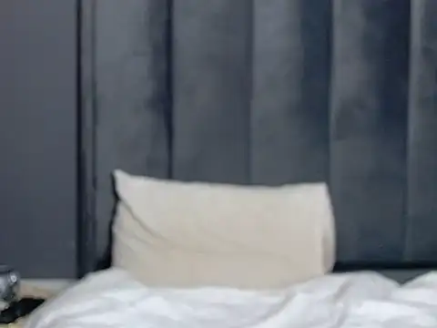 Snapshot of TASH360 chatting on November 10, 7:24 pm TASH360 online show from November 10, 7:24 pm