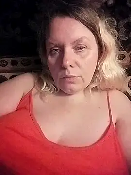 Snapshot of Lana-murr chatting on November 19, 7:47 pm Lana-murr online show from November 19, 7:47 pm