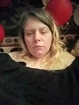 Snapshot of Lana-murr chatting on February 25, 6:23 am Lana-murr online show from February 25, 6:23 am