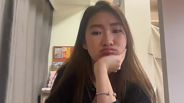 AlishaCheng online show from December 21, 1:18 pm