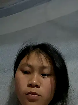 Snapshot of Sophia-123 chatting on October 28, 4:31 pm Sophia-123 online show from October 28, 4:31 pm