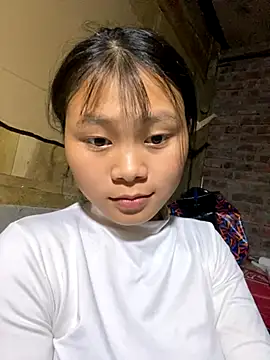 Snapshot of Sophia-123 chatting on November 5, 5:18 am Sophia-123 online show from November 5, 5:18 am