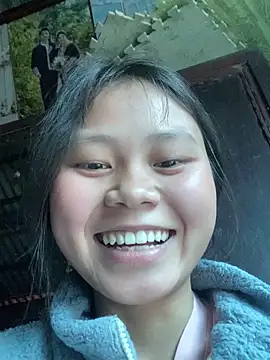 Sophia-123 online show from December 18, 2:06 am