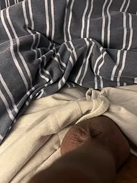 Snapshot of CurvyDicky8 chatting on November 25, 1:05 am CurvyDicky8 online show from November 25, 1:05 am