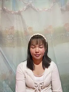 Snapshot of Night_owl111 chatting on December 5, 12:47 pm Night owl111 online show from December 5, 12:47 pm