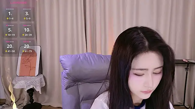 Snapshot of JoJo-ovo chatting on November 26, 11:11 am JoJo-ovo online show from November 26, 11:11 am