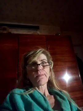 Snapshot of Georgette466 chatting on November 8, 9:35 pm Georgette466 online show from November 8, 9:35 pm