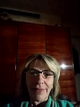 Snapshot of Georgette466 chatting on November 22, 5:34 pm Georgette466 online show from November 22, 5:34 pm