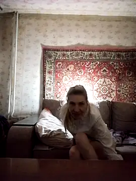 Snapshot of Georgette466 chatting on December 5, 5:42 pm Georgette466 online show from December 5, 5:42 pm