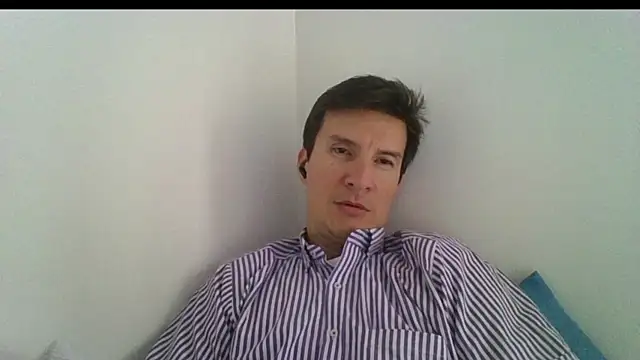 Snapshot of carliesexyman chatting on November 5, 2:50 pm carliesexyman online show from November 5, 2:50 pm