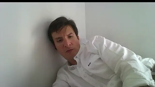 Snapshot of carliesexyman chatting on November 20, 7:35 pm carliesexyman online show from November 20, 7:35 pm