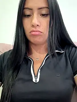 Snapshot of lusara chatting on October 27, 9:41 pm lusara online show from October 27, 9:41 pm